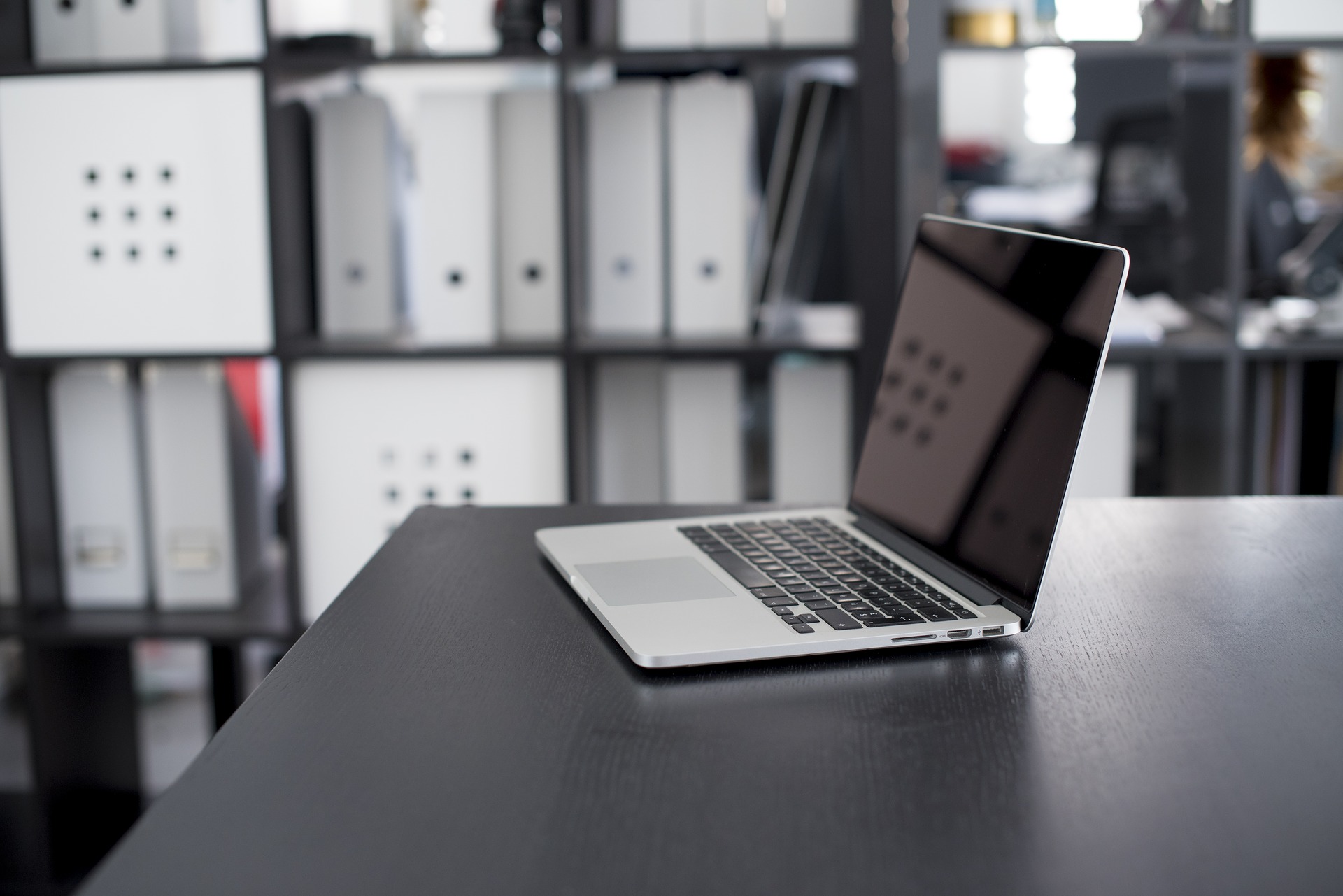 apple-ondesk
